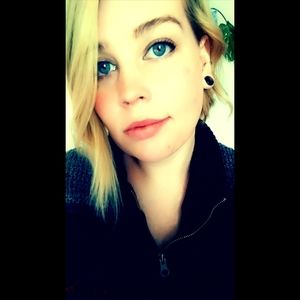 Meet your Posher, Sierra